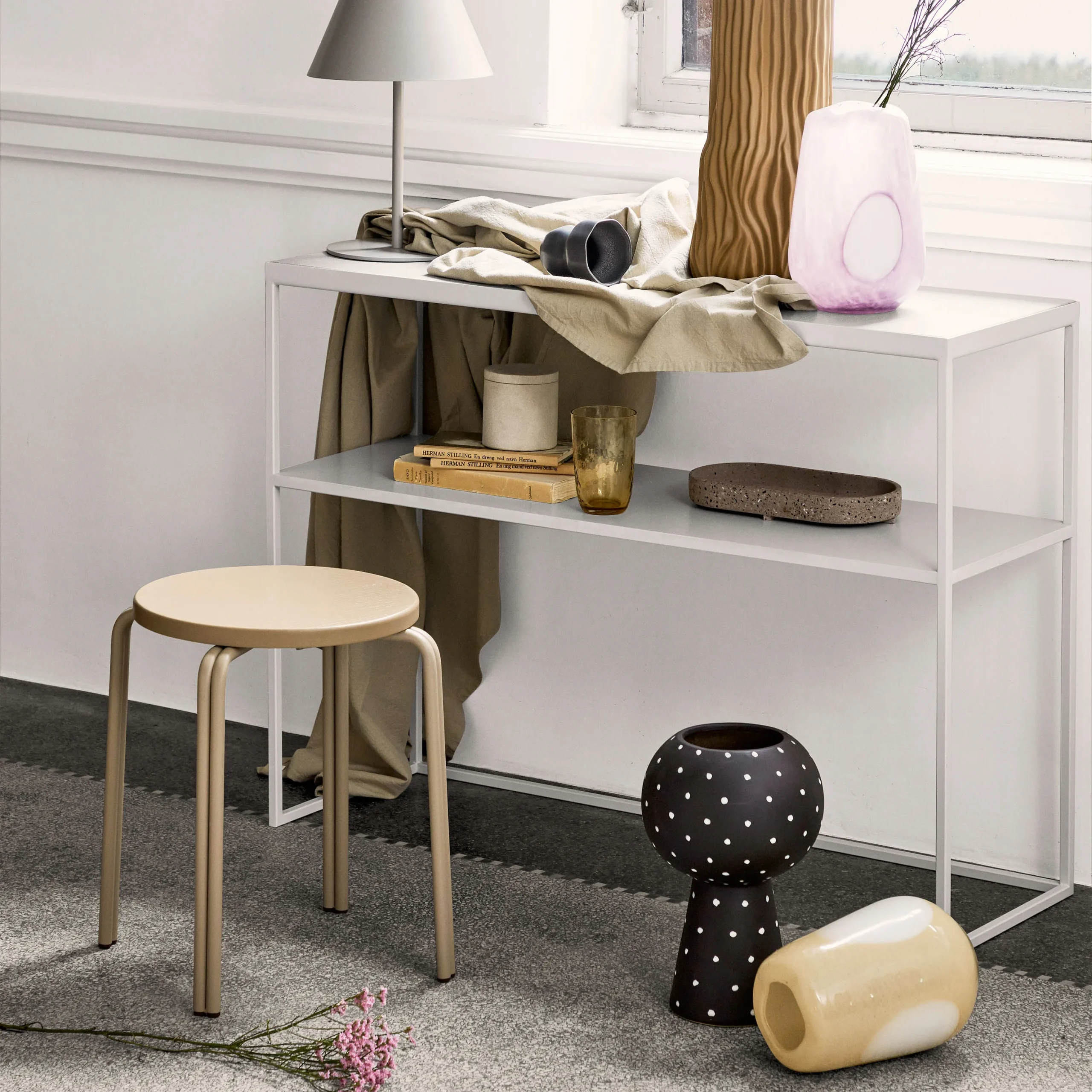 Broste Copenhagen Ada Dot Glasvase 26cm 4 Broste Copenhagen Ada Dot Glasvase 26cm – Bild 4