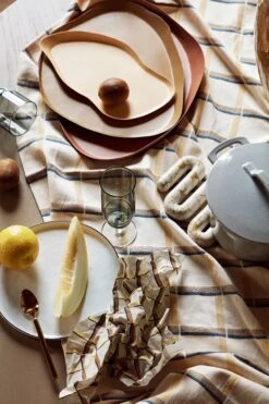 Broste Copenhagen Nordic Salt Geschirr-Set 6 Broste Copenhagen Nordic Salt Geschirr-Set -Broste Copenhagen 566627 01 11 EnvironmentImage 7712216cf0