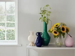 Broste Copenhagen Rosario Vase 25cm 9 Broste Copenhagen Rosario Vase 25cm -Broste Copenhagen 577010 01 43 EnvironmentImage f14b81d809